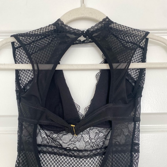 Black Lace Bodysuit - Picture 4 of 4